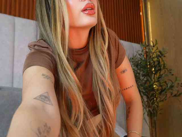 Annyy-Rosse