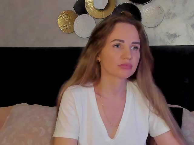 whiteAngel34 live cam on BongaCams