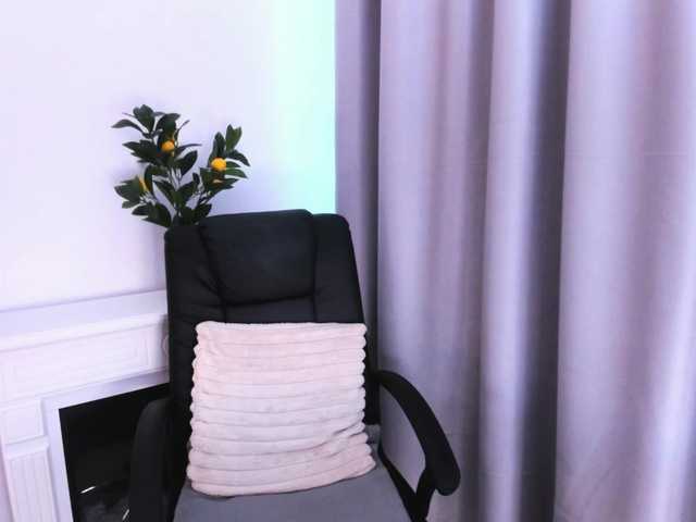 WickedJolie webcam