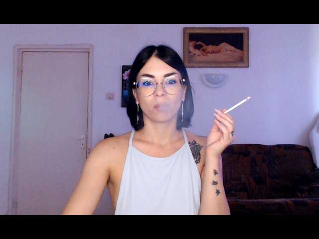 Sexmilfxx live cam on UnifiedCams