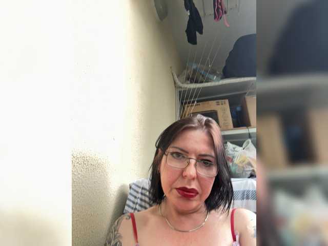 GirlBella