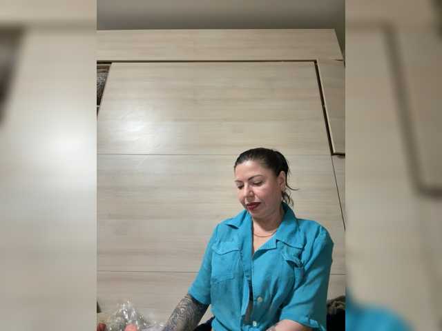 GirlBella