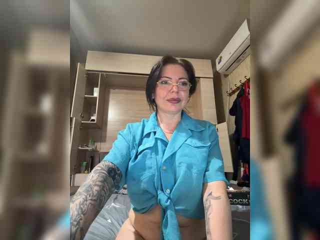 GirlBella GirlBella