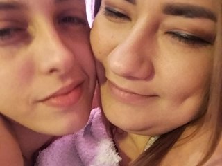 2Laski2 live on BongaCams