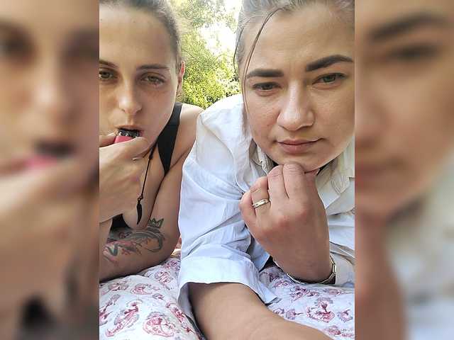 2Laski2 Прямой эфир на BongaCams