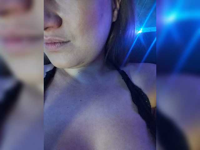 Sex chat gratuit in direct cu 2Laski2 pe BongaCams
