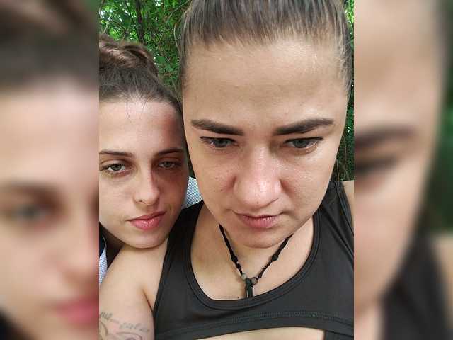 2Laski2 live cam on BongaCams