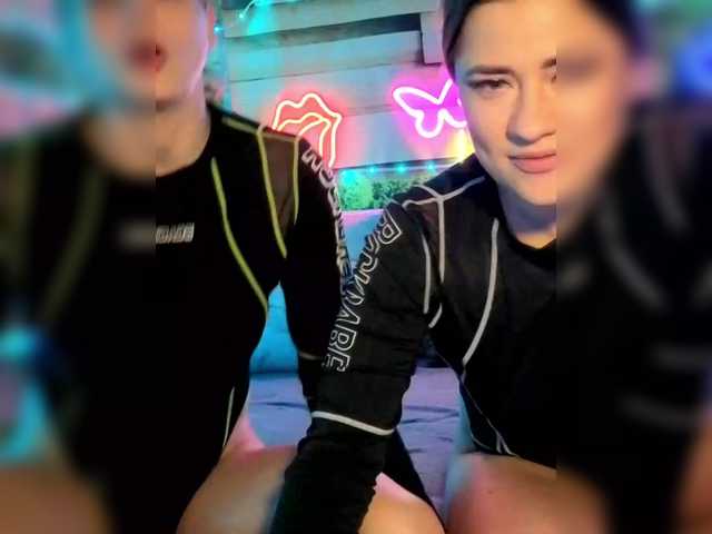 2Laski2 live cam on BongaCams