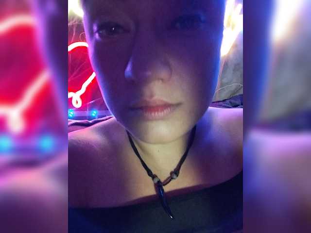 2Laski2 live cam on BongaCams