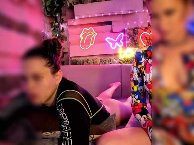 2Laski2 live cam on BongaCams