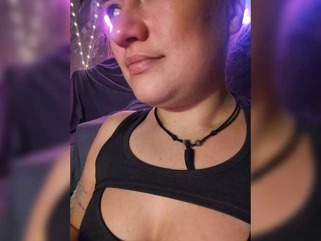 Sex chat gratuit in direct cu 2Laski2 pe BongaCams