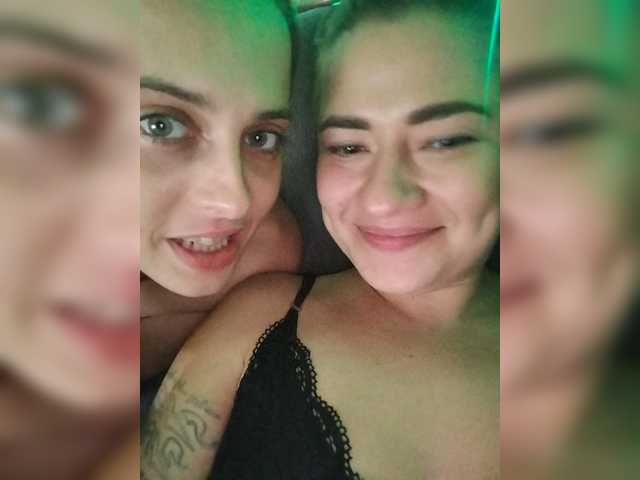 2Laski2 live cam on BongaCams