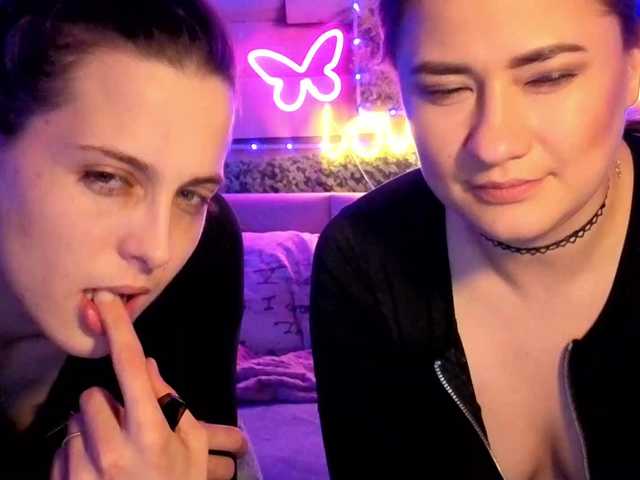 2Laski2 live cam on BongaCams
