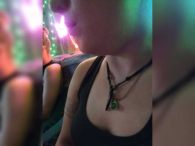 Sex chat gratuit in direct cu 2Laski2 pe BongaCams
