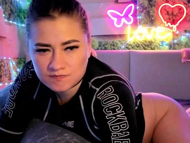 Sex chat gratuit in direct cu 2Laski2 pe BongaCams