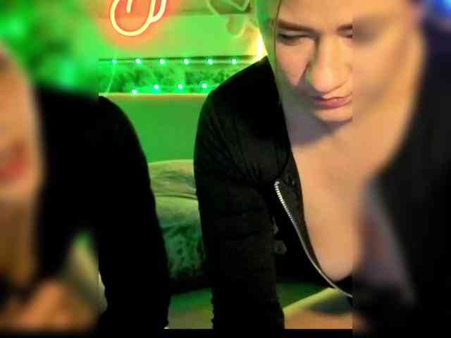 2Laski2 Sex Cam Show