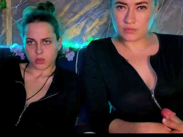 2Laski2 Sex Cam Show