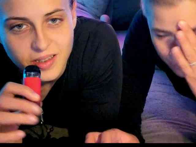 2Laski2 Sex Cam Show