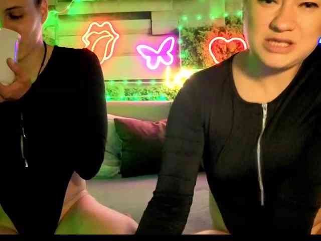 2Laski2 Sex Cam Show
