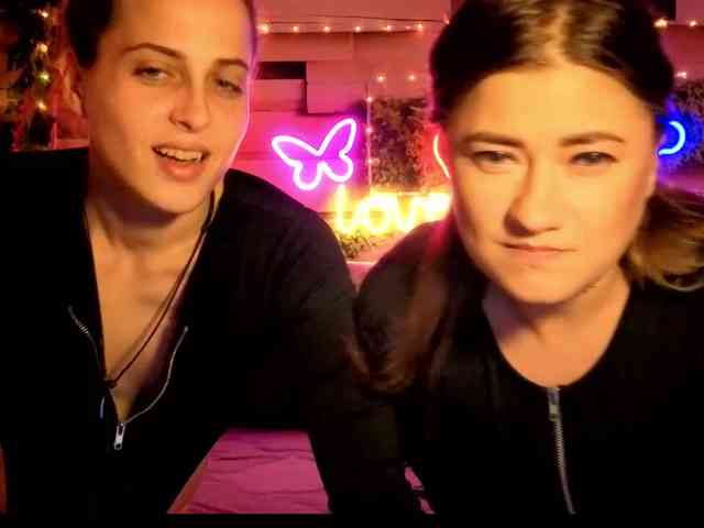 2Laski2 Sex Cam Show