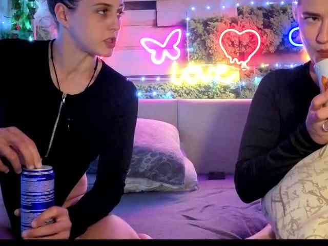 2Laski2 Sex Cam Show