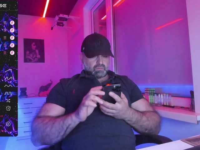 magabear live stream preview
