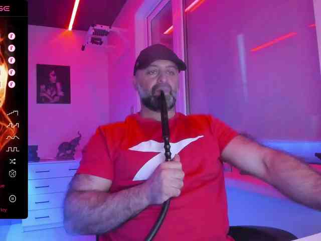 magabear Sex Cam Show