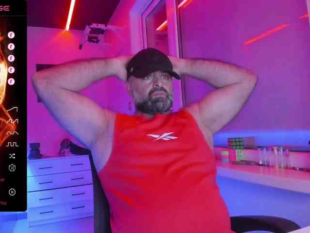 magabear Sex Cam Show