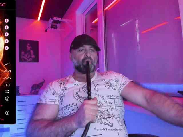 magabear Sex Cam Show