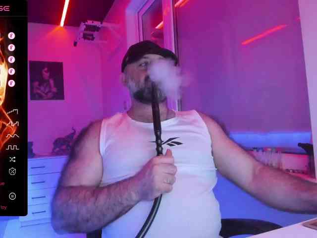 magabear Sex Cam Show