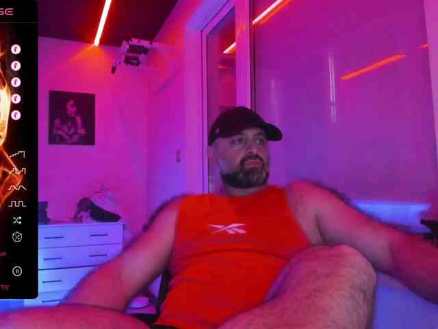 magabear Sex Cam Show