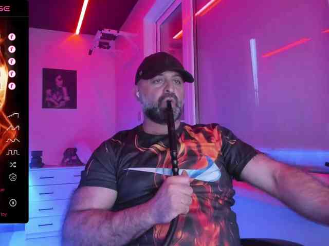 magabear Sex Cam Show