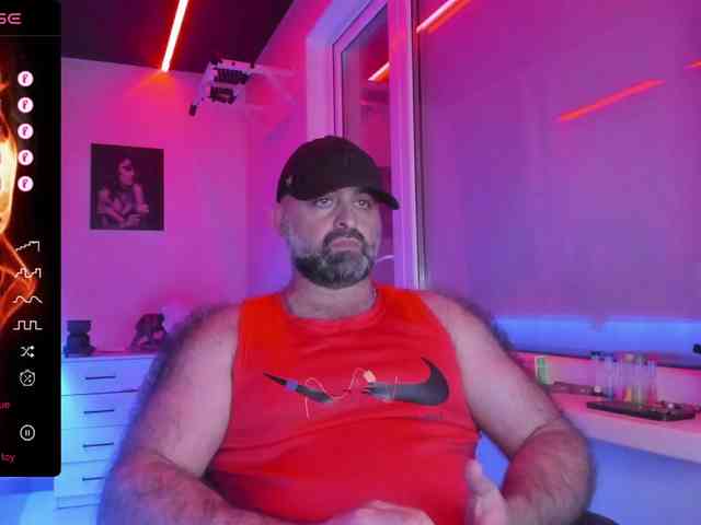 magabear Sex Cam Show