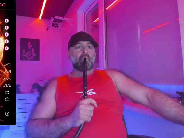 magabear Sex Cam Show