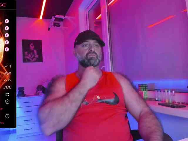 magabear Sex Cam Show