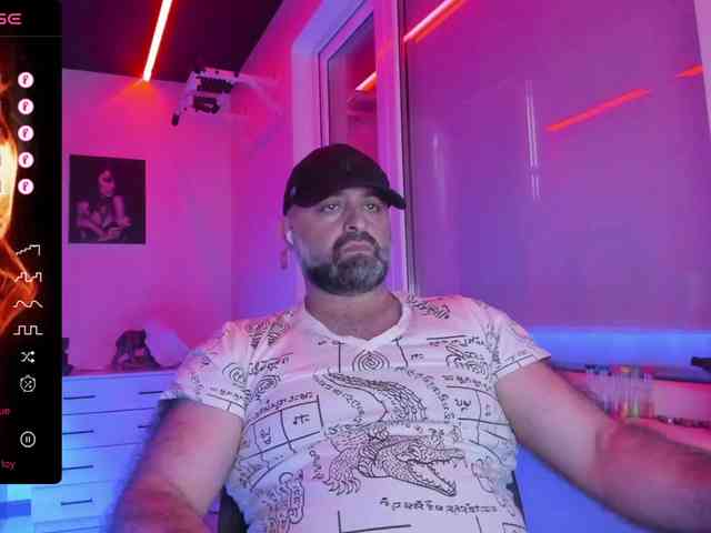 magabear Sex Cam Show