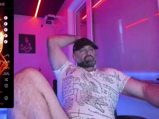 magabear Sex Cam Show