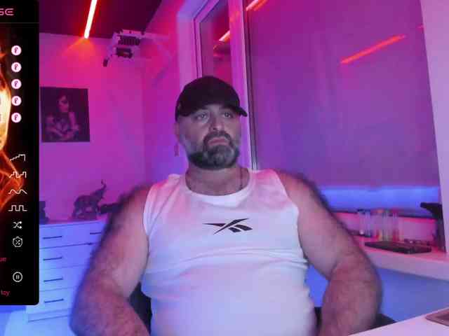 magabear Sex Cam Show