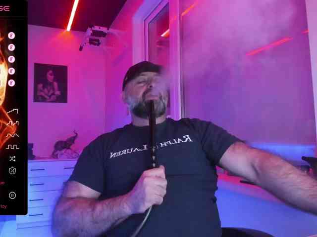 magabear Sex Cam Show