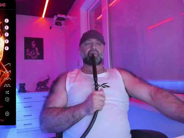 magabear Sex Cam Show