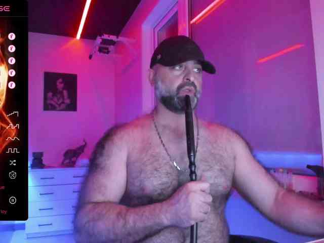 magabear Sex Cam Show