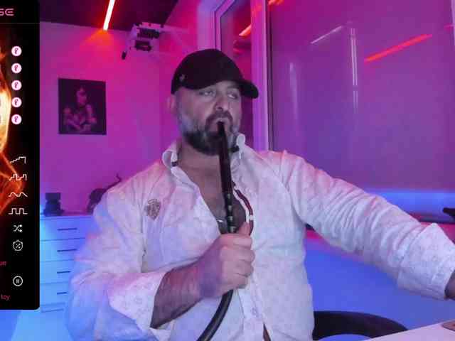 magabear Sex Cam Show