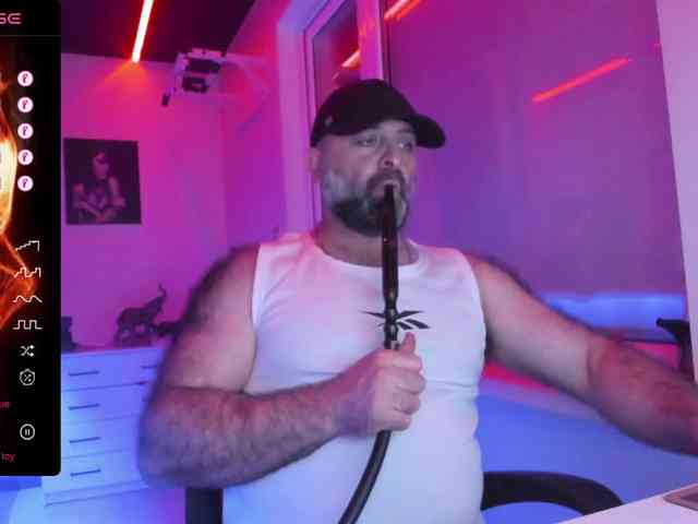 magabear Sex Cam Show