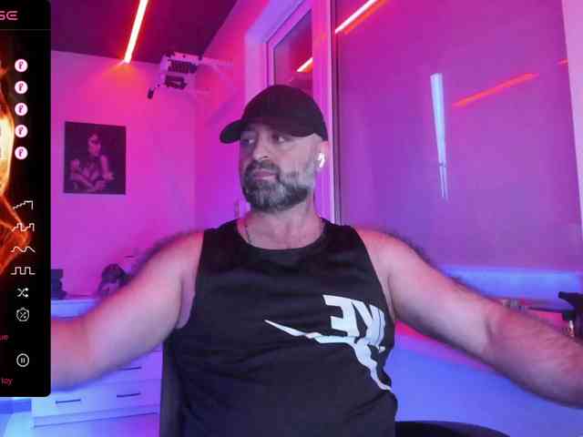 magabear Sex Cam Show