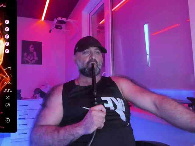magabear Sex Cam Show