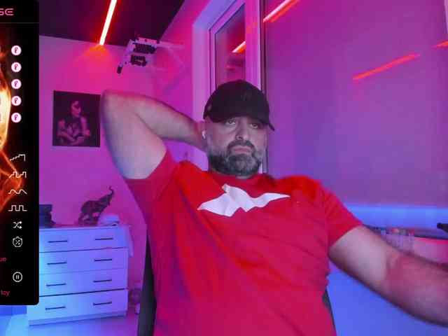 magabear Sex Cam Show