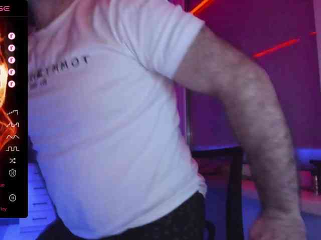magabear Sex Cam Show