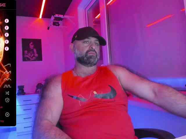 magabear Sex Cam Show