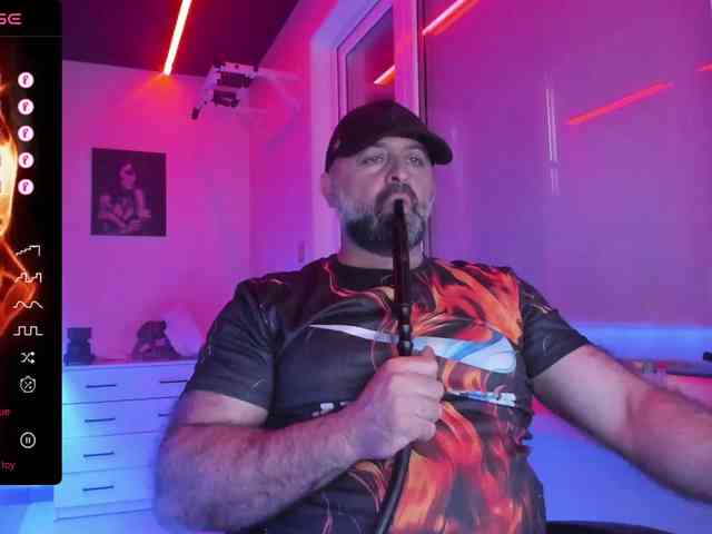 magabear Sex Cam Show