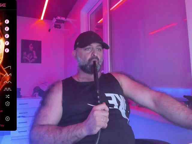 magabear Sex Cam Show